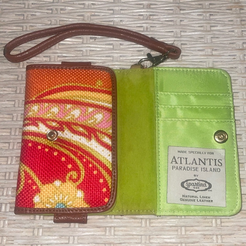 SPARTINA 449 Floral Paisley Linen Leather Wallet with Phone Case